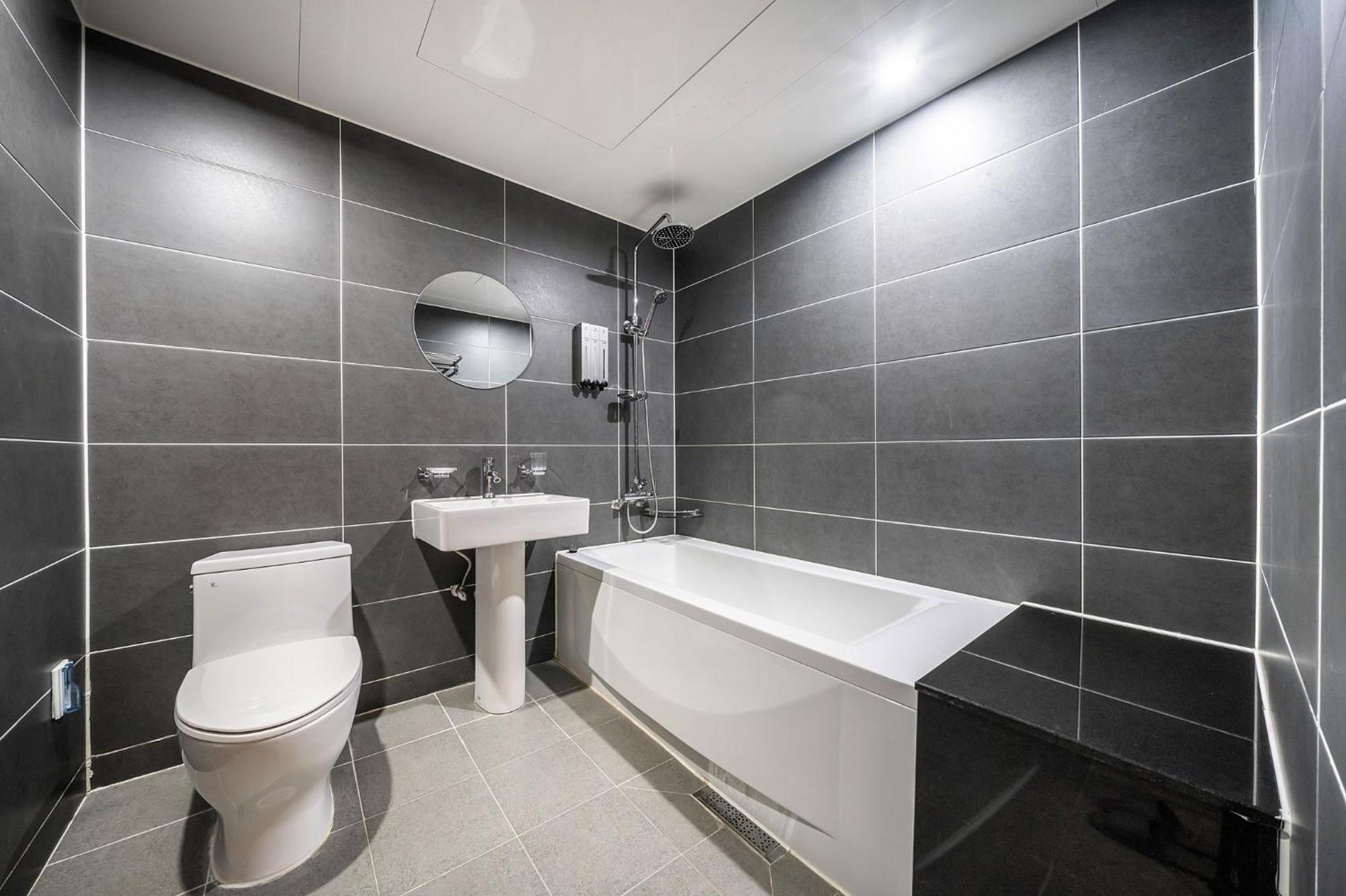 Suwon Dono1796 Hotel Εξωτερικό φωτογραφία